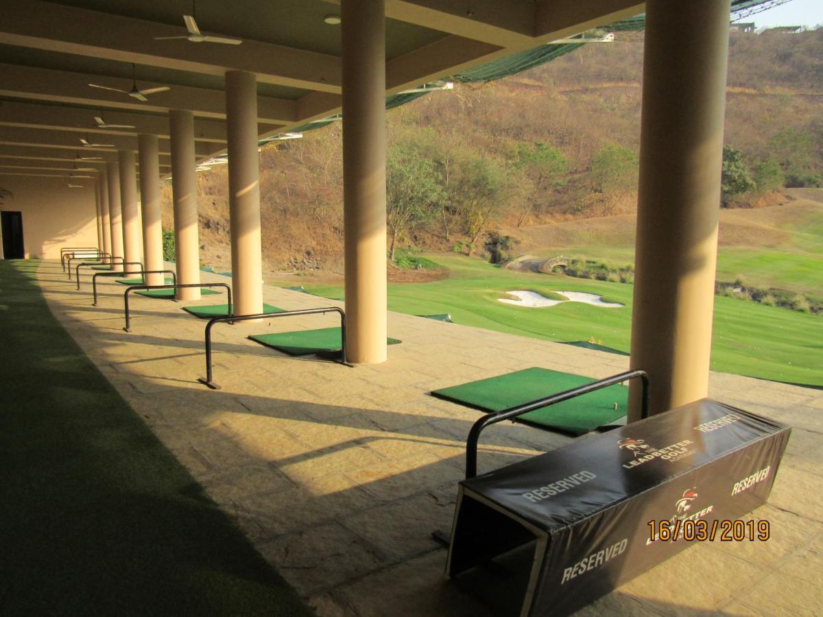 Oxford Golf Resort Pirangut Exterior foto